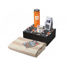 Подарочный набор «Re:y. Warm» с пледом, термосом и чаем