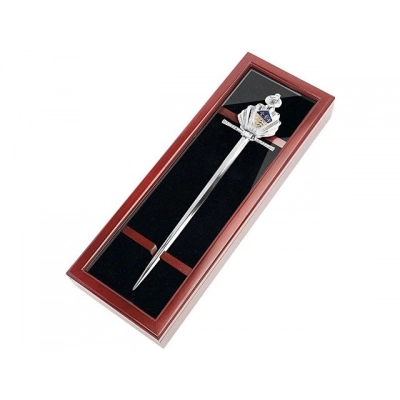 
                                            Нож «Рапира короля Георга V»
                                            