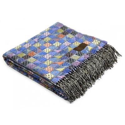 
                                                Blanket 
