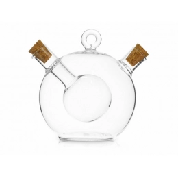 Double capacity for oil and vinegar 