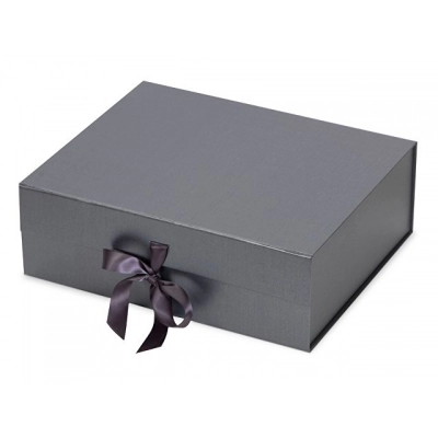 
                                            Коробка разборная с лентой и магнитным клапаном
                                            