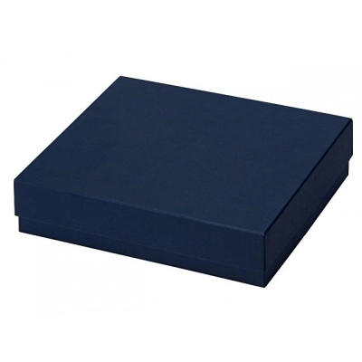 
                                                Obsidian L gift box.
                                                