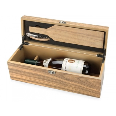 
                                            Wine and cheese accessories set 