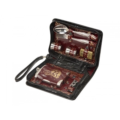 
                                                Travel Set for 4 persons
                                                