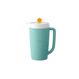 Thermos jug with double plastic walls 