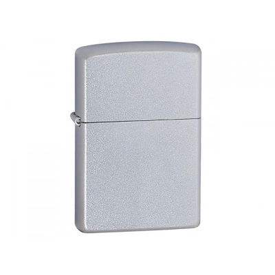 
                                            ZIPPO Classic lighter with Satin Chromeâ„¢ coating
                                            