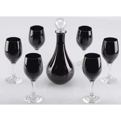 
                                                Set for wine 