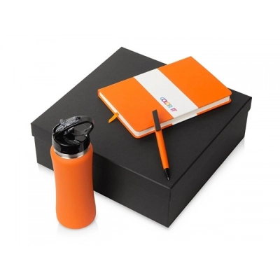 
                                                Gift set with notebook C3, pen, and bottle.
                                                