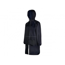 Raincoat with reflective edges 