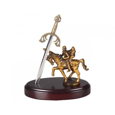 
                                            Нож на подставке «Сэр Ланселот»
                                            