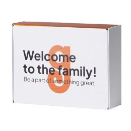 Коробка подарочная «Zand», M с УФ- печатью на вылет