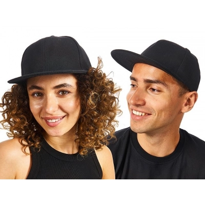 
                                                Baseball cap with a flat brim 