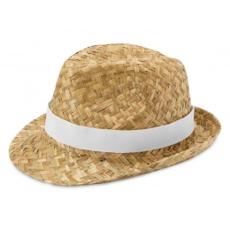 A hat made of natural straw PRICUS.