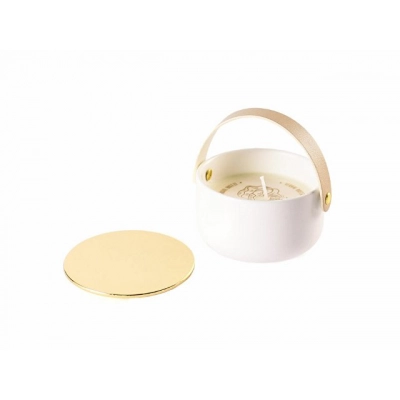 
                                            Valerie Concept candle
                                            