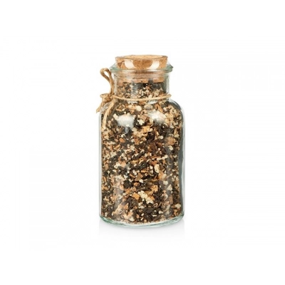
                                                Black tea with ginger juice, cinnamon and honey, mini.
                                                