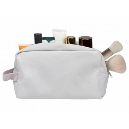 Cosmetic bag made from recycled fabric 