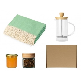 Подарочный набор с пледом, френчпрессом, чаем и вареньем