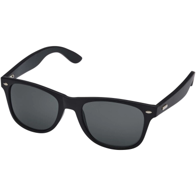 
                                            Arlo bamboo sunglasses with black coating
                                            