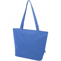 Panama is a 20-liter shopping bag made from recycled materials with GRS certification.