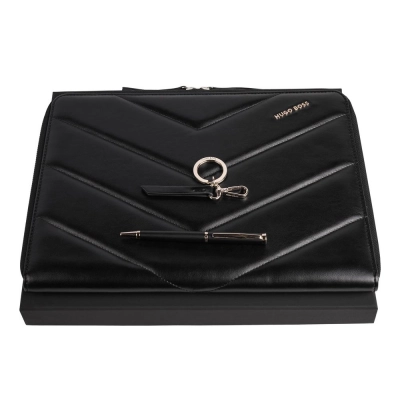 
                                                Набор HUGO BOSS Black (шариковая ручка, папка для конференций A4 и брелок)
                                                