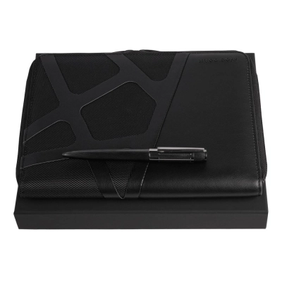 
                                                Набор HUGO BOSS Black (шариковая ручка и папка для конференций формата A5)
                                                