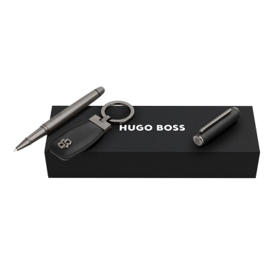 
                                                Набор HUGO BOSS Черный и Оружейный (роллерная ручка и брелок)
                                                
