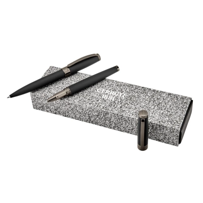 
                                                Набор Easton Black (шариковая ручка и роллерная ручка)
                                                