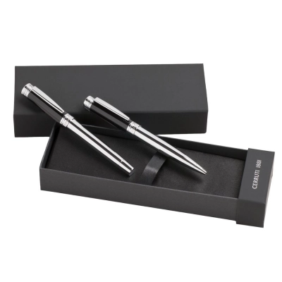 
                                                Набор Zoom Classic Black (шариковая ручка и перьевая ручка)
                                                
