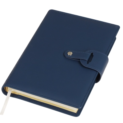 
                                                Passage portfolio diary, blue, soft touch cover, undated cream block, gift box
                                                