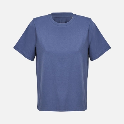 
                                                Women's Legend blue (denim) t-shirt.
                                                