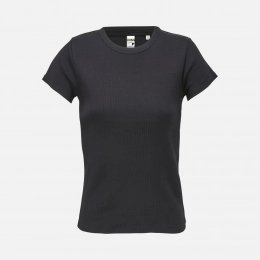 Women's black Sara t-shirt.