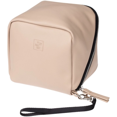 
                                            Cubo beige cosmetic bag with logo.
                                            