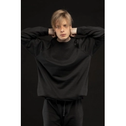 Unisex S1 sweatshirt, black.