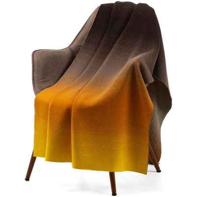 
                                                Dreamshades yellow with brown blanket.
                                                