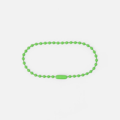 
                                                Sharic green neon attachment chain.
                                                