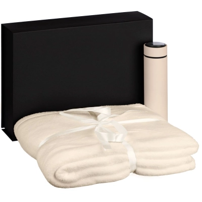 
                                                Soft Embrace set, beige
                                                
