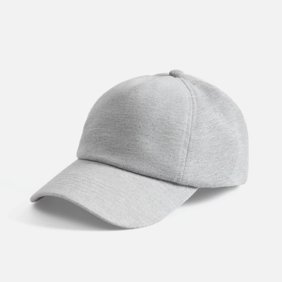 
                                                Shade Up gray melange baseball cap.
                                                
