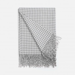 Cambon light grey plaid blanket