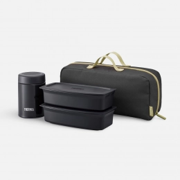 Set with a thermos and containers in a Jea thermos bag, black.