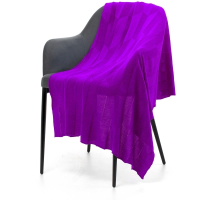 
                                                Rombus purple blanket.
                                                