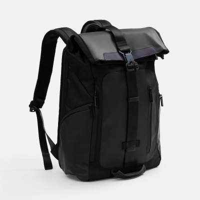
                                                CosmoPolis black backpack.
                                                