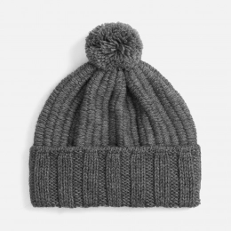 Frissonelle grey melange beanie.