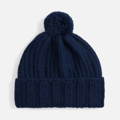 
                                                Frissonelle dark blue hat.
                                                