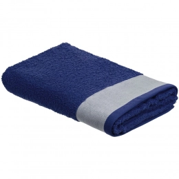 Etude medium blue towel.