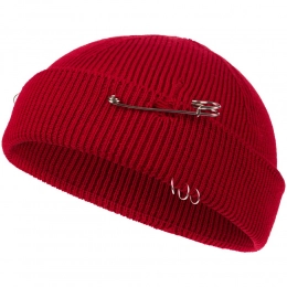 Pricker red cap.