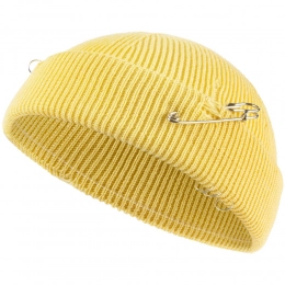 Pricker yellow (popcorn) hat.