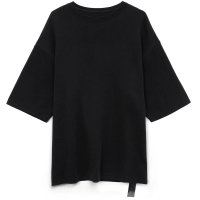 
                                                Short-sleeved Siluetti Volumica jumper, black.
                                                