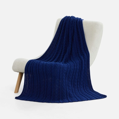 
                                                Eloisa dark blue (cobalt) blanket
                                                