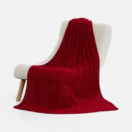 Eloisa red blanket