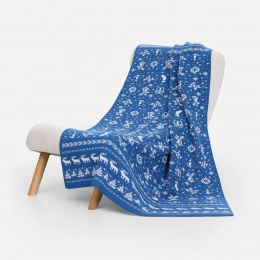 Holidale blanket, blue with cream.